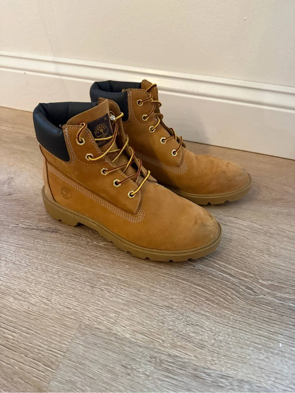 Timberland Wheat Nubuck Lace-Up Work Boot - Honey Brown